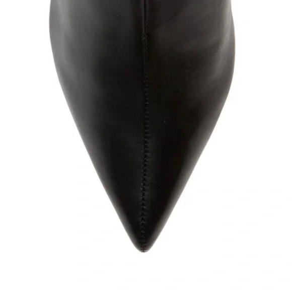 Seydi Pointed Toe Boot In Black Leather Top Grain